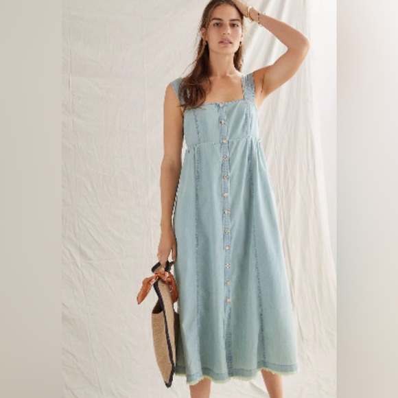 Pilcro Dresses & Skirts - Pilcro Light Blue Midi Dress